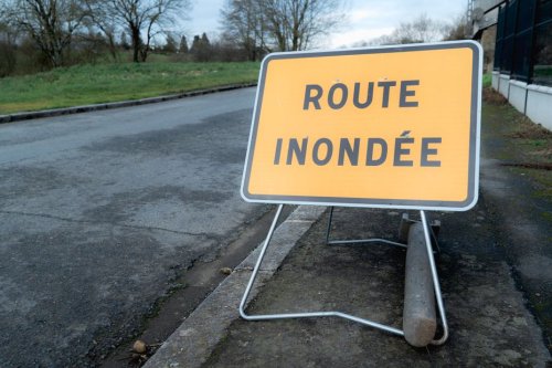 Crue de la Dordogne. 13 personnes évacuées après avoir été piégées dans un restaurant, le gouffre de Padirac fermé