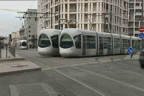 Insolite : Un tramway enterré comme un métro à Lyon !