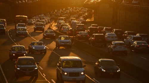 Etats-Unis : après la Californie, l'Etat de New York accélère pour interdire les véhicules neufs à essence d'ici 2035