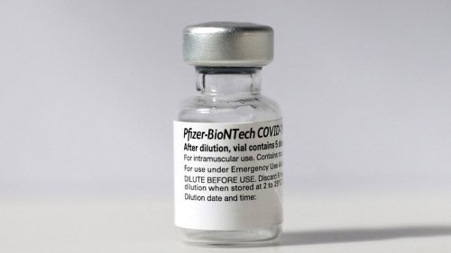 Covid-19 : les vaccins restent très efficaces contre les cas graves d'Omicron, selon des données américaines