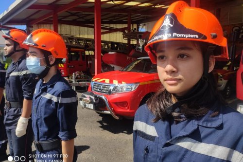 Jeunes et déjà brevetés sapeurs-pompiers à Punaauia