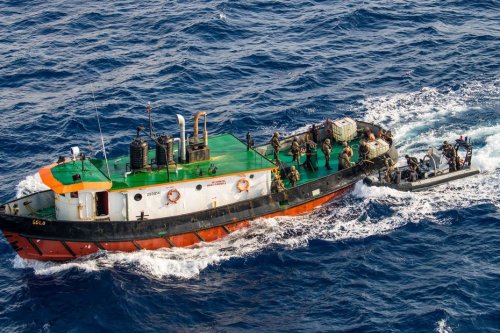 Trafic de stupéfiants. Plus de six tonnes de cocaïne saisies par la marine française sur un navire de pêche