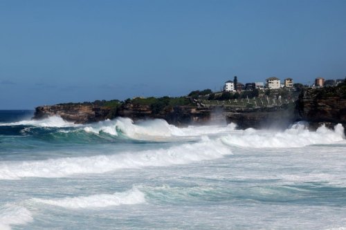 Australie : forte houle, six personnes meurent noyées