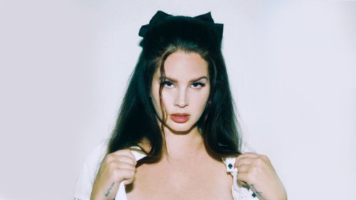 Lana Del Rey fait la danse des sept voiles sur son nouvel album, "Did You Know That There’s a Tunnel Under Ocean Blvd"