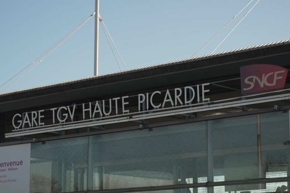 Diminutions des dessertes de trains, moins de liaisons directes... Quel avenir pour la gare TGV Haute-Picardie ?