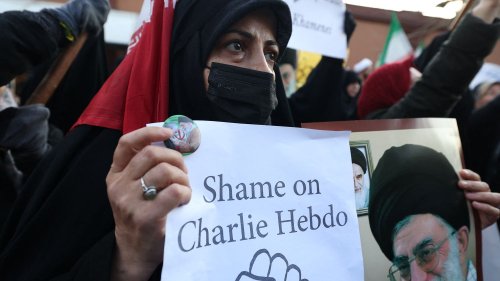 Des hackeurs liés au régime iranien derrière une cyberattaque contre Charlie Hebdo, dit Microsoft