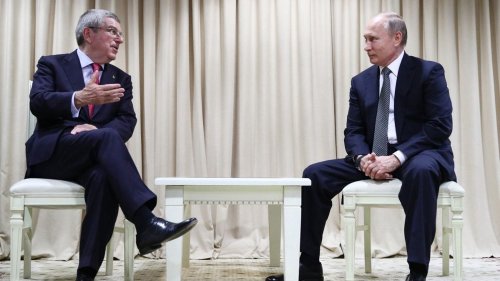 Paris 2024 : en souhaitant réintégrer les athlètes russes, "le CIO est tombé dans son propre piège de l'apolitisme", selon le géopoliticien Lukas Aubin