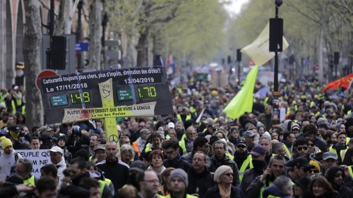 "Gilets jaunes" : à Paris, les manifestations interdites samedi autour de Notre-Dame et sur les Champs-Elysées