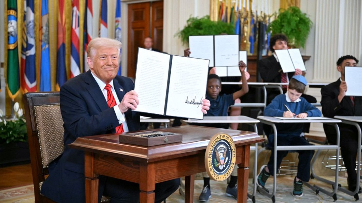 Quatre questions sur la tentative de Donald Trump de démanteler le ministère de l'Education aux Etats-Unis