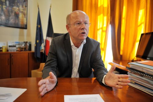 Plainte pour diffamation du maire Jean-Pierre Gorges : quatre élus d'opposition à Chartres relaxés