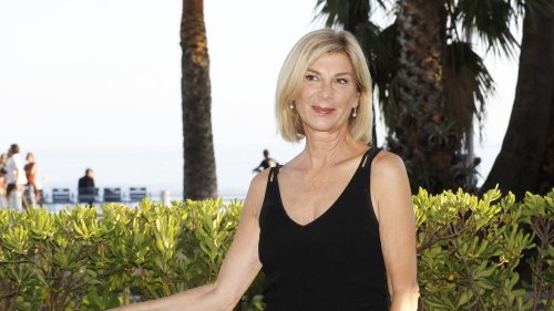 Affaire Pierre Palmade : "Ce qui me lie à Pierre ne regarde que Pierre et moi", réagit Michèle Laroque