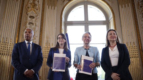 Le gouvernement reçoit un rapport contre l'antisémitisme, précisant plusieurs mesures "déclinables" pour d'autres formes de racisme