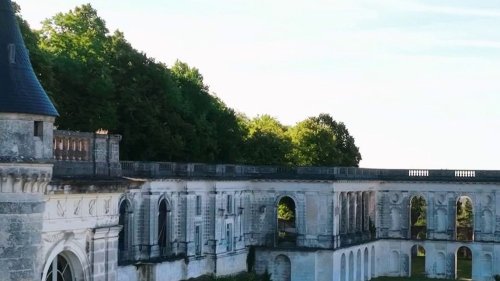Patrimoine : la folle restauration du château de la Mercerie, le "petit Versailles" charentais