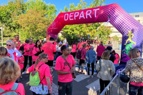 "Marcher et courir contre le cancer", 7 500 personnes pour les foulées roses d'Olivet