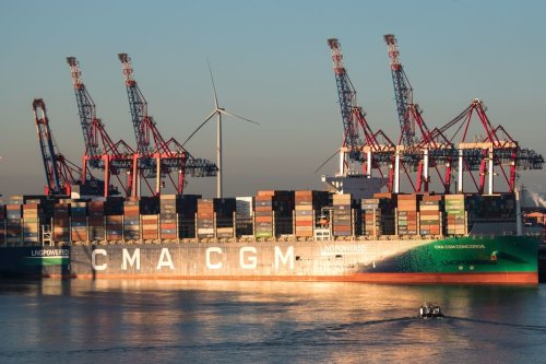 Transport maritime : CMA CGM acquiert deux terminaux dans le port de New York
