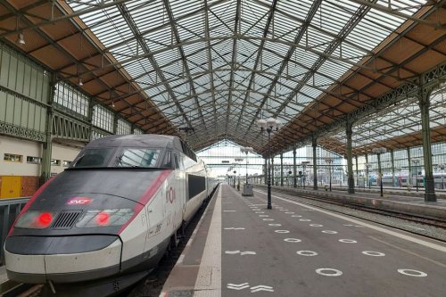 "C'est déshabiller Jean pour habiller Paul" : avec la suppression d'un TGV Tours-Vendôme-Paris, la SNCF fait l'unanimité contre elle