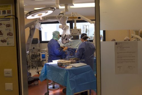 "Les patients sont en danger dans cette clinique", un médecin de la clinique Saint-Brice témoigne