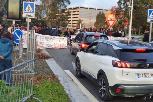 Réforme des retraites. Aéroport de Toulouse-Blagnac, Airbus : actions de blocage sur des ronds-points et plusieurs axes routiers