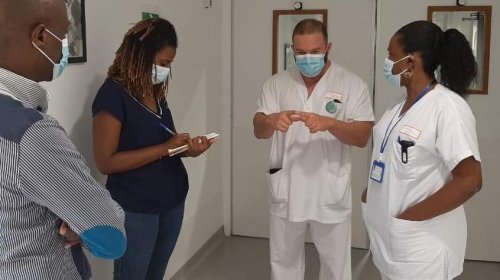 Profession : reporter. France Antilles au chevet de la Martinique sous Covid