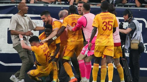 Agression lors de Bordeaux-Rodez : le supporter soupçonné d'avoir agressé un joueur est placé en garde à vue, le club bordelais a porté plainte