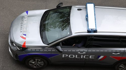 Une voiture de police "volontairement" percutée aux abords de la prison de Saint-Maur dans l'Indre, deux agents légèrement blessés