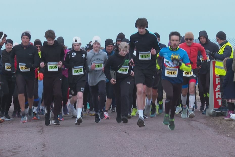 Réveil du coureur : Un record de participants sur la ligne de départ, malgré un froid bien installé