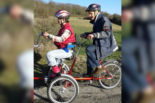 "C'était inespéré" : grâce à un élan de solidarité, une jeune iséroise va pouvoir s'offrir un nouveau fauteuil roulant