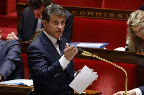 Zones franches en Outre-mer : "Pour sortir d’une économie de comptoir, on n’a pas besoin de paradis fiscaux", estime Manuel Valls