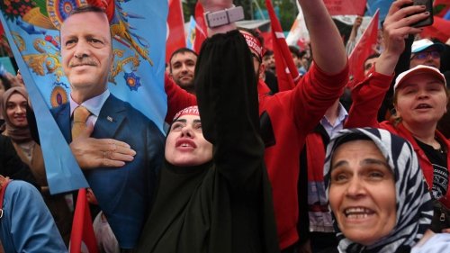 #TURQUIE Recep Tayyip Erdogan est donné favori du second tour de la présidentielle turque, qui a lieu aujou...