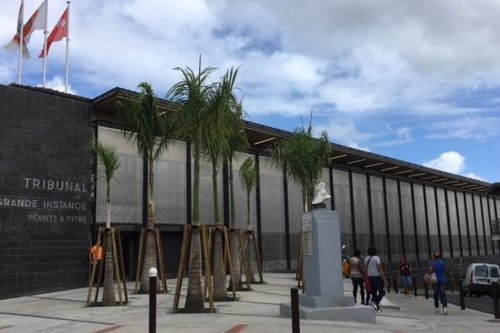 Sept bâtonniers des Outremers font front commun… pour interpeller le ministre de la justice - Guadeloupe la 1ère