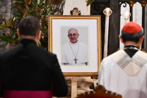 Obsèques du pape François: suivez la messe d’Action de Grâce ce vendredi 25 avril en direct de l’église du Chaudron à18h30