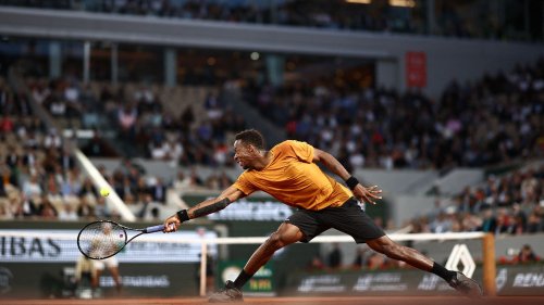 Roland-Garros 2023 : combatif et fidèle à lui-même, Gaël Monfils renverse en cinq sets Sebastian Baez