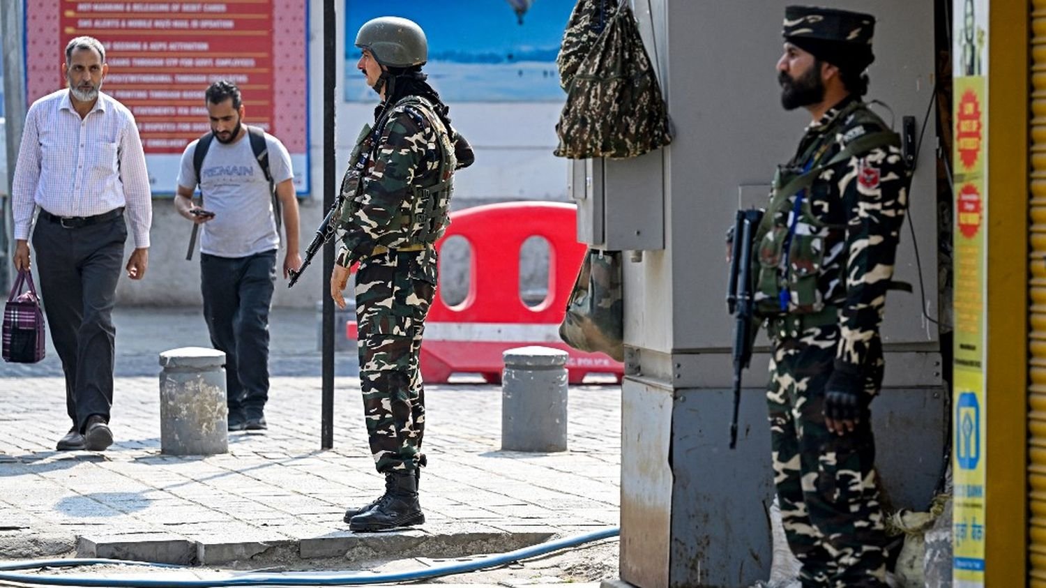 Conflit entre l'Inde et le Pakistan : de nouveaux échanges de tirs nocturnes entre les deux pays, au moins 48 morts en deux jours