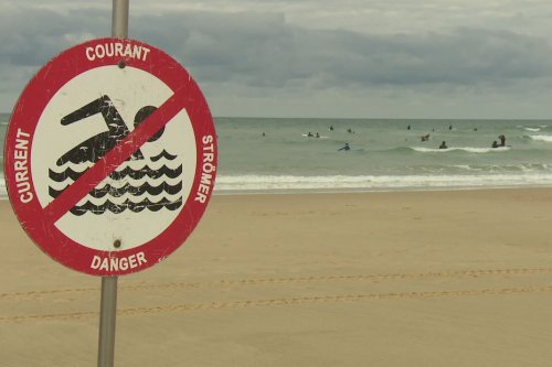 Gironde : le corps de l'homme emporté par un courant de baïne jeudi retrouvé sur une plage du Porge