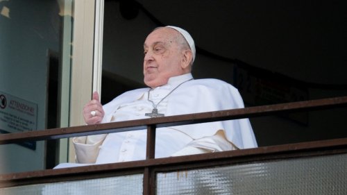 Après son hospitalisation, la nouvelle vie publique très discrète qui attend le pape François