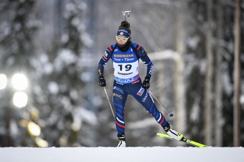 Biathlon : "Pas au mieux sur les skis", Lou Jeanmonnot et les Bleues terminent cinquièmes du relais féminin d’Ostersund