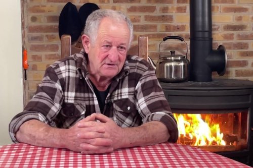 "Tu te rends compte, tu as l'équivalent de trois stades qui te regardent", Jean-Louis, l'influenceur qui raconte des histoires d'antan