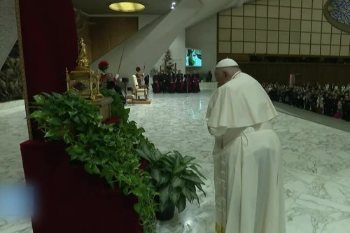 Le Pape François s'était recueilli devant les reliques de Sainte-Thérèse de Lisieux