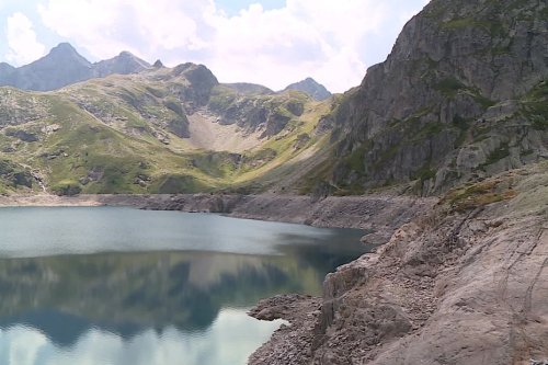 Sécheresse en Béarn : le niveau du lac d'Artouste est "très bas et c'est très inquiétant"
