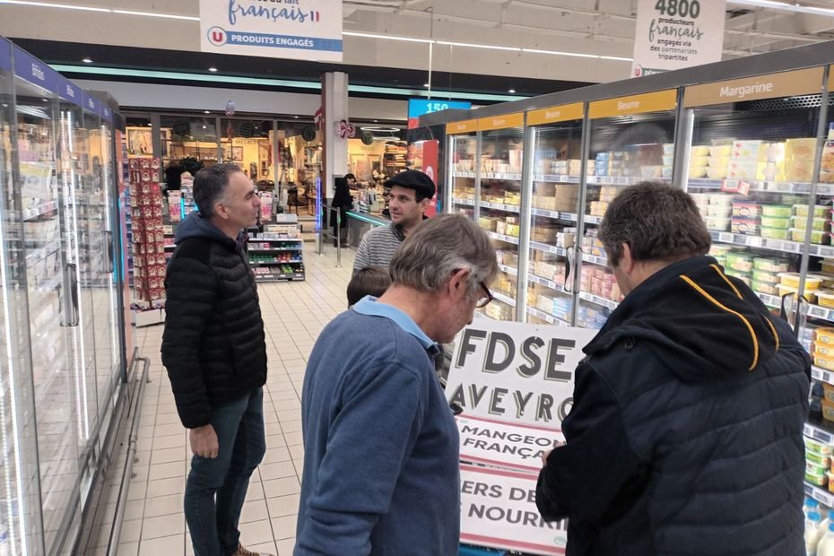 Agriculteurs en colère. « On veut un vrai partage de la valeur », nouvelle action de contrôle sur les produits laitiers