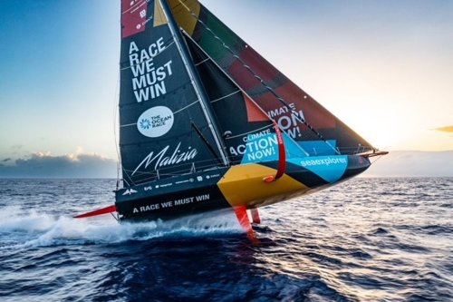 "Être le monocoque le plus rapide au monde en 24 heures est le rêve de tout marin": une équipe de Monaco réalise ce record