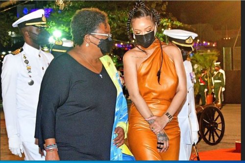 La chanteuse Rihanna est nommée héros national de la République de Barbade - Martinique la 1ère