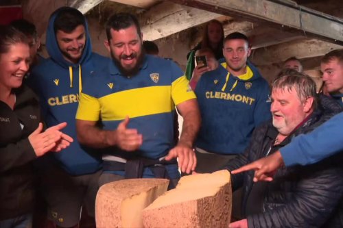 Rugby : la visite remarquée des joueurs de l’ASM Clermont dans le Cantal