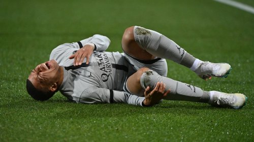 PSG : blessé à la cuisse, Kylian Mbappé absent trois semaines et forfait pour le huitième de finale aller de Ligue des champions contre le Bayern Munich