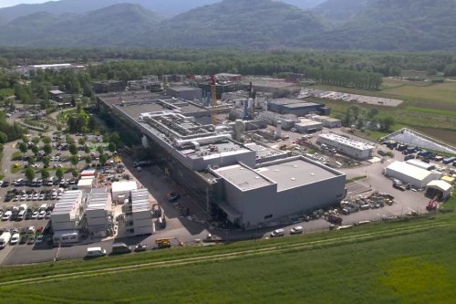 La construction d'une usine à 600 millions d'euros suspendue en Isère : pourquoi le groupe Soitec a reporté son projet d'extension