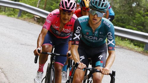 DIRECT. Giro 2022 : les baroudeurs attendus, Richard Carapaz méfiant... Suivez la 17e étape du Tour d'Italie