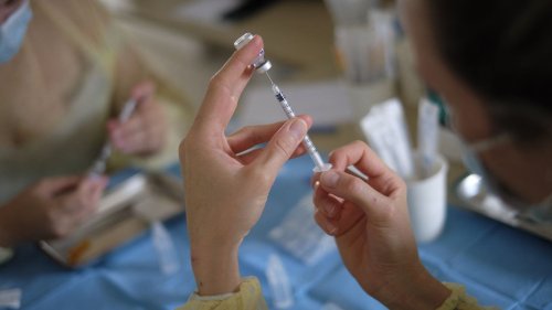 VRAI ou FAKE. Les vaccins ont-ils tué plus de 25 000 personnes en Europe ?