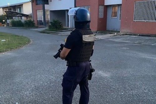 Nouvelle interpellation à Kourou : un homme placé en détention provisoire pour violence avec arme