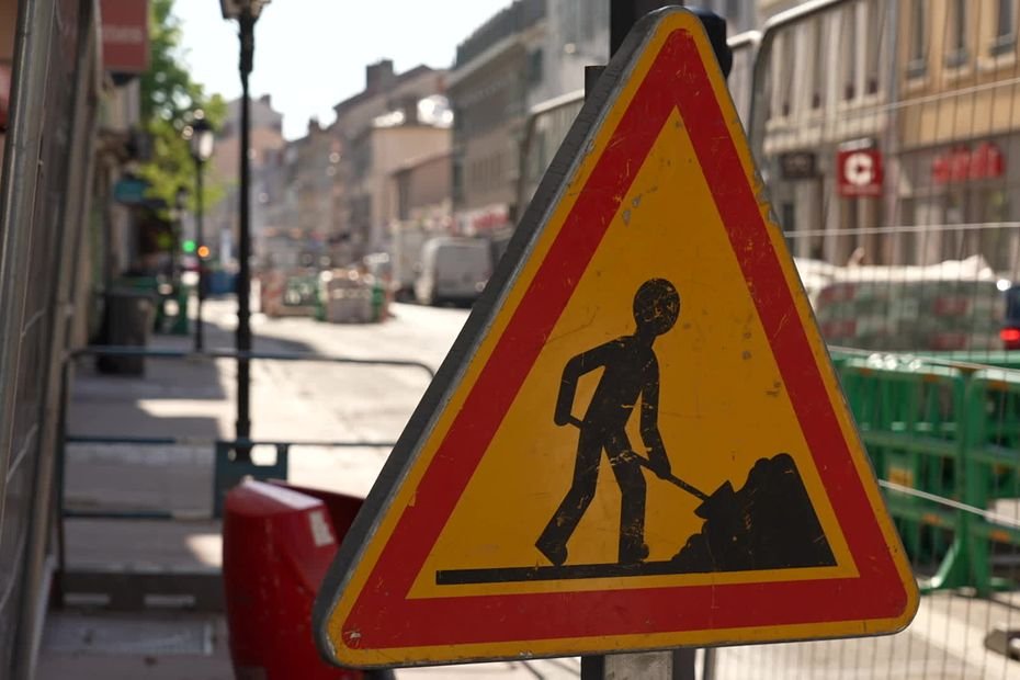 "Les travaux avancent et les commerçants ne sont toujours pas écoutés", la colère monte dans le quartier Monplaisir