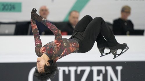 Chorégraphies inédites, figure interdite : Adam Siao Him Fa, le patineur français qui veut moderniser son sport
